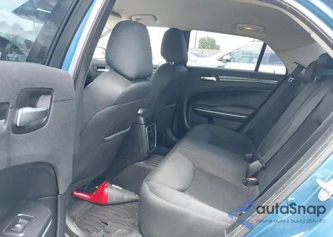 2020 Chrysler 300 Touring Awd из США, поврежденный, VIN 2C3CCARG6LH158986